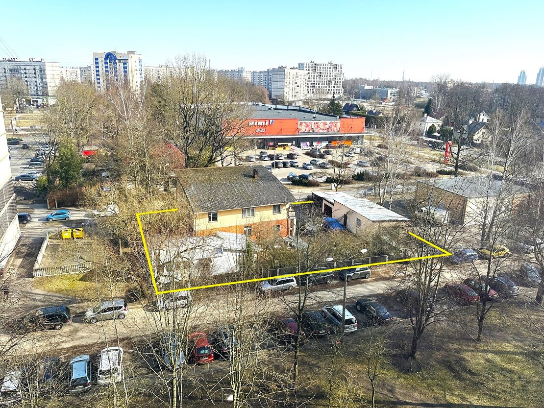 Imantas 15. līnija 8, Zolitūde