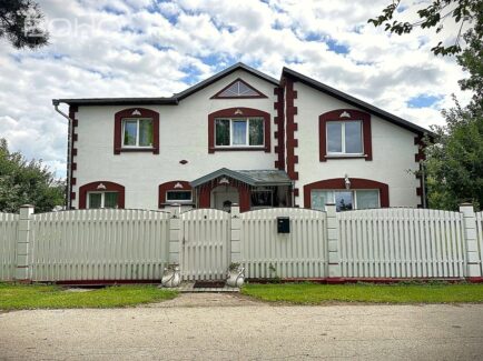 Dāliju iela 5, Mārupe